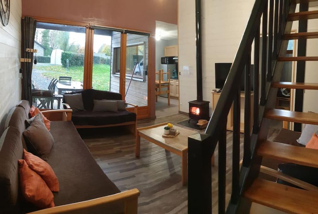 Gite N° 20, En Pleine Nature, Frontalier Signy-le-Petit Exterior foto